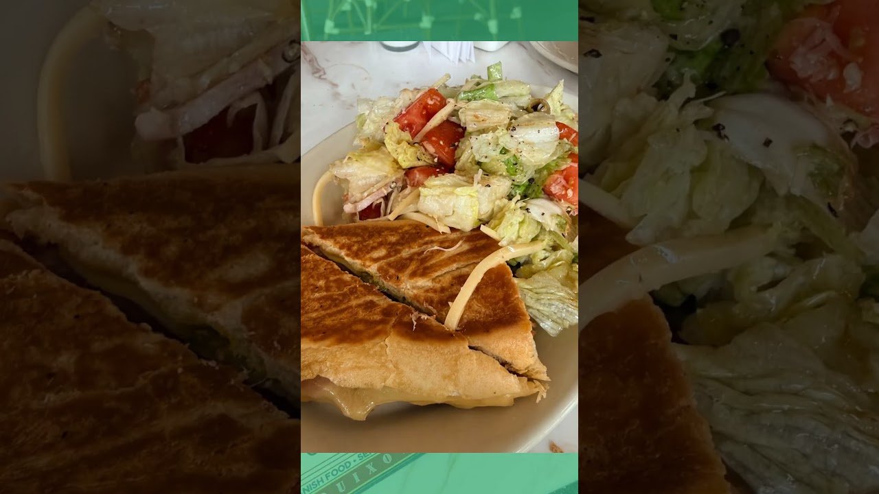 👀 Columbia Café Tampa | Cuban Sandwich, 1905 Salad & Flan #TampaEats #FoodShorts
