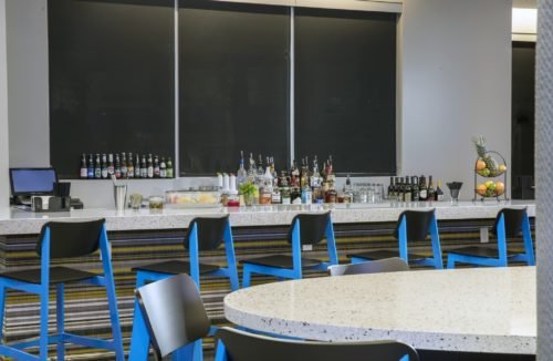 Fairfield Inn & Suites Daytona Beach Speedway/Airport bar area