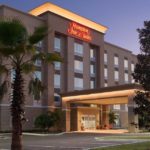 Hampton Inn & Suites: A Charming Gem in Deland, Florida