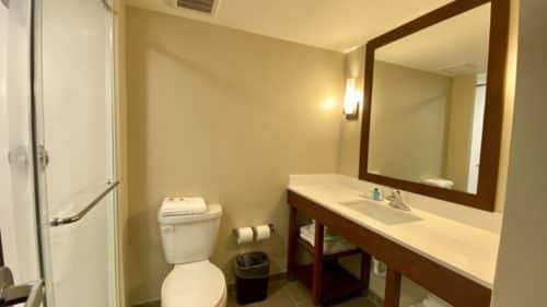 clean rooms near daytona speedway in florida