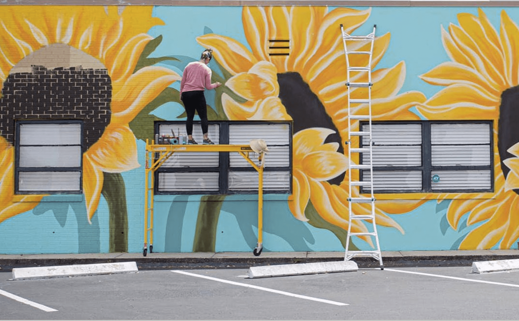 Immerse in the artistic vibe at SHINE St. Pete Mural Festival 2 The happy mural project