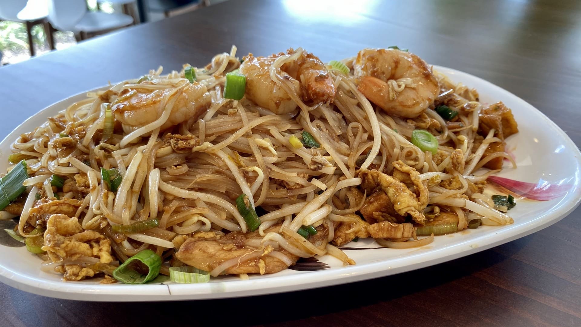 Pad thai at thai restaurant in midtown miami