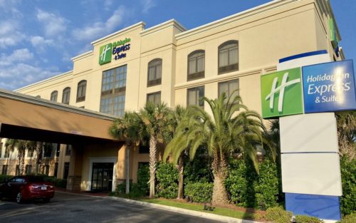 The Holiday Inn Express Near Jacksonville Airport main entrance