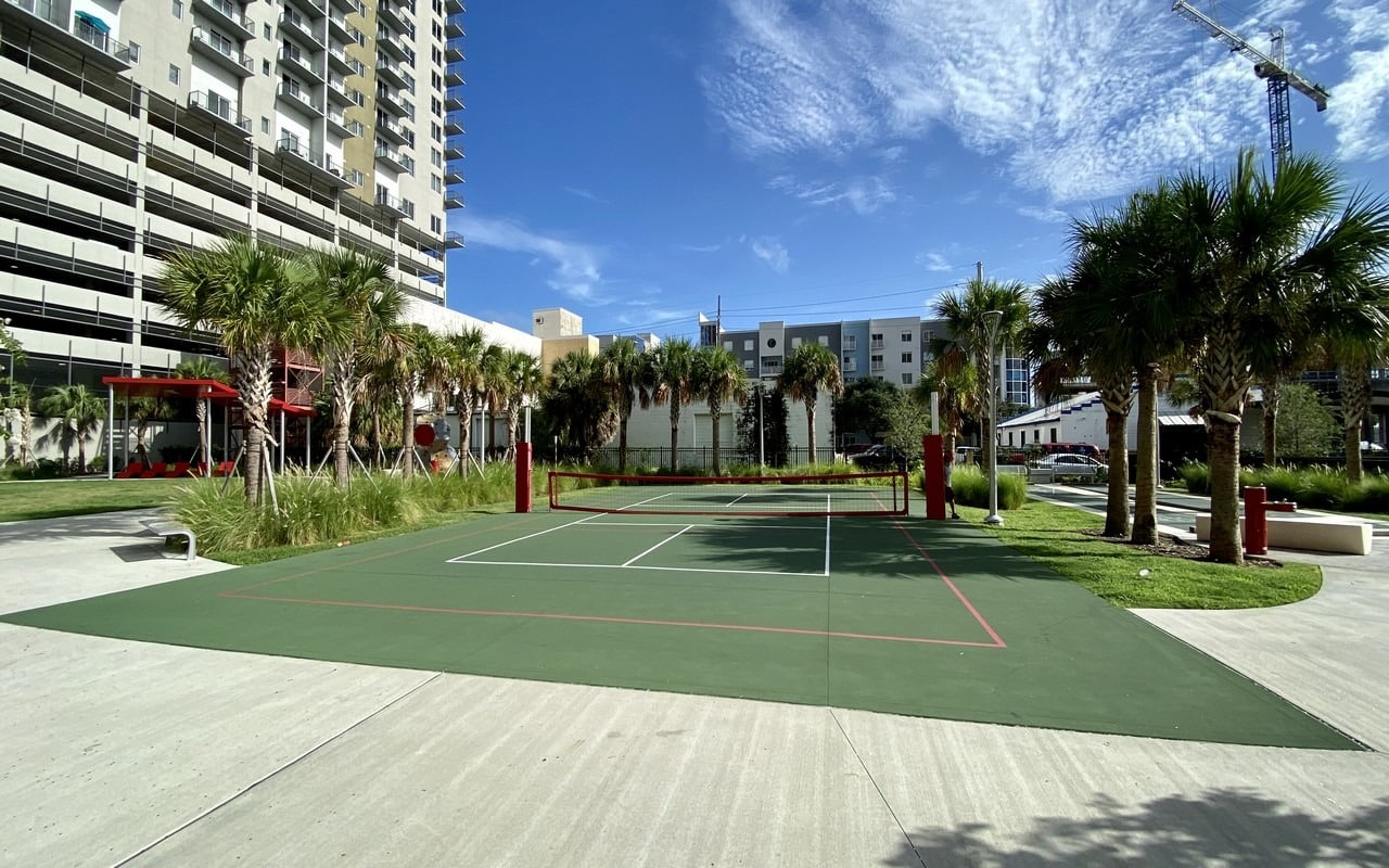 paddle ball courts near madison street park tampa