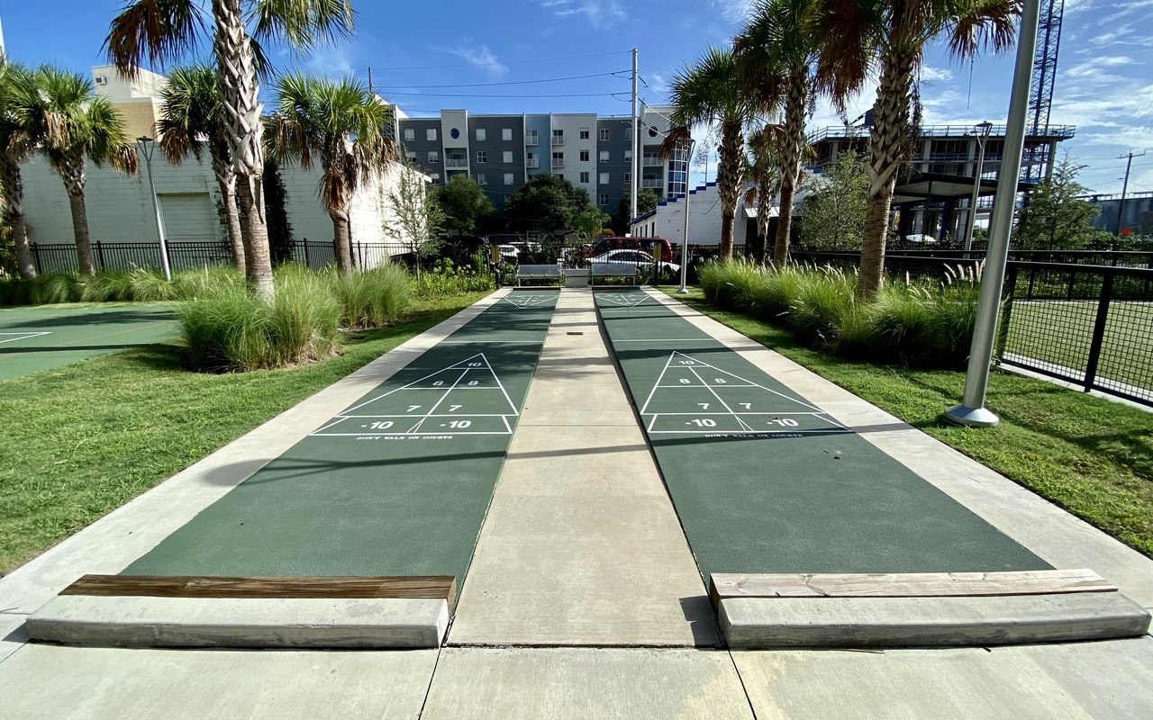 shuffle board at madison street park tampa