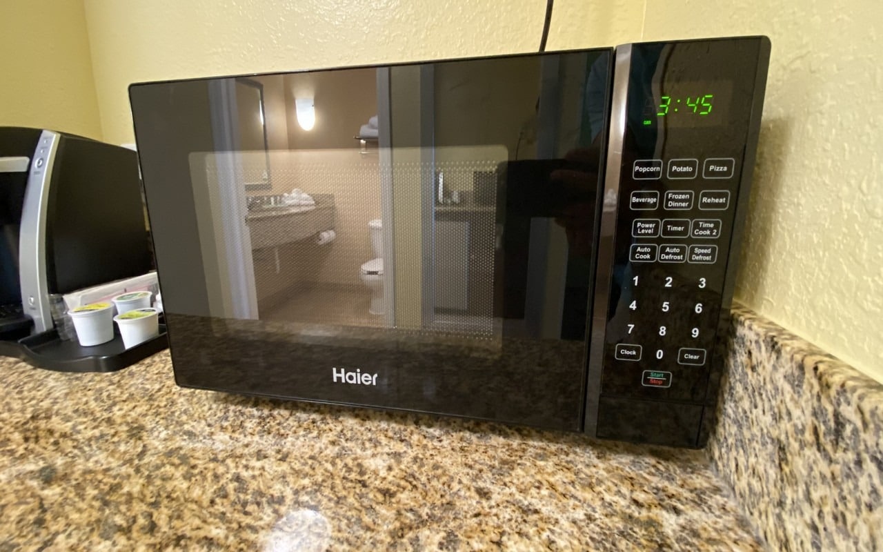 handy microwave at hotels