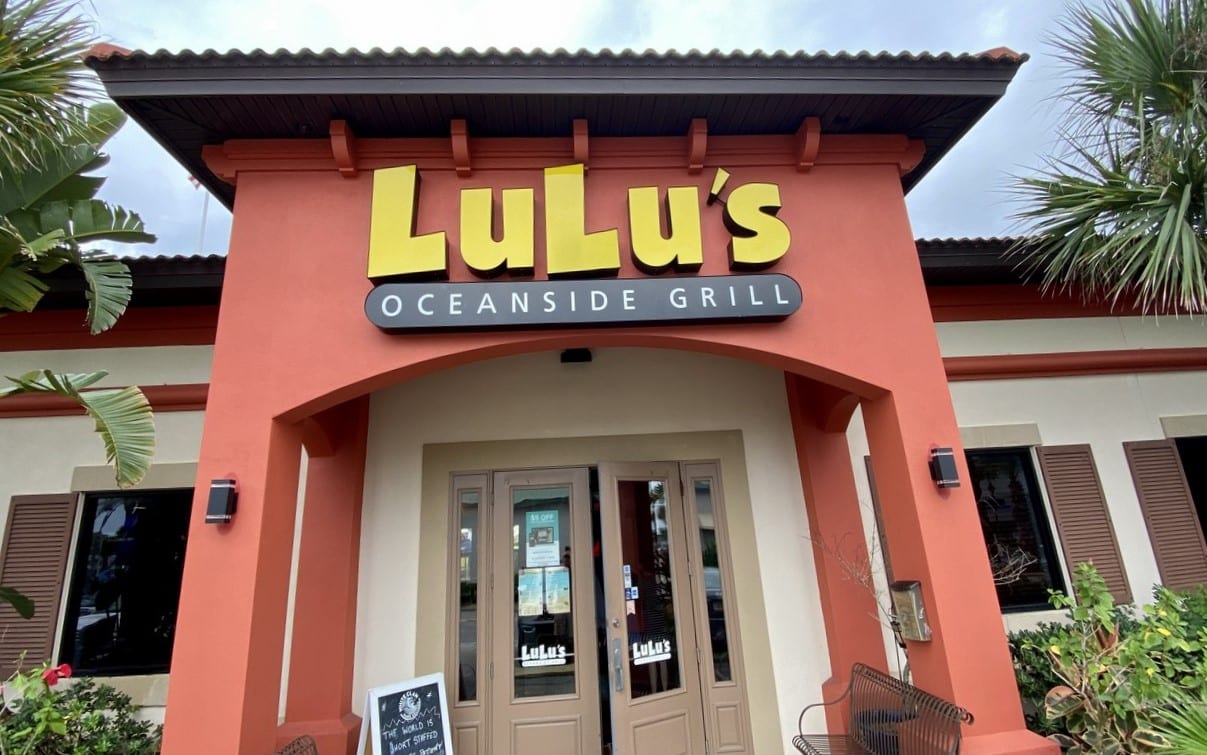 Lulu's Oceanside Grill in Ormond Beach 