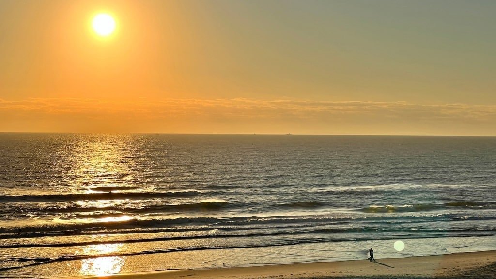 19 Reasons To Stay At The Hampton Inn Oceanfront Jacksonville Beach 12 Best sunrise moment