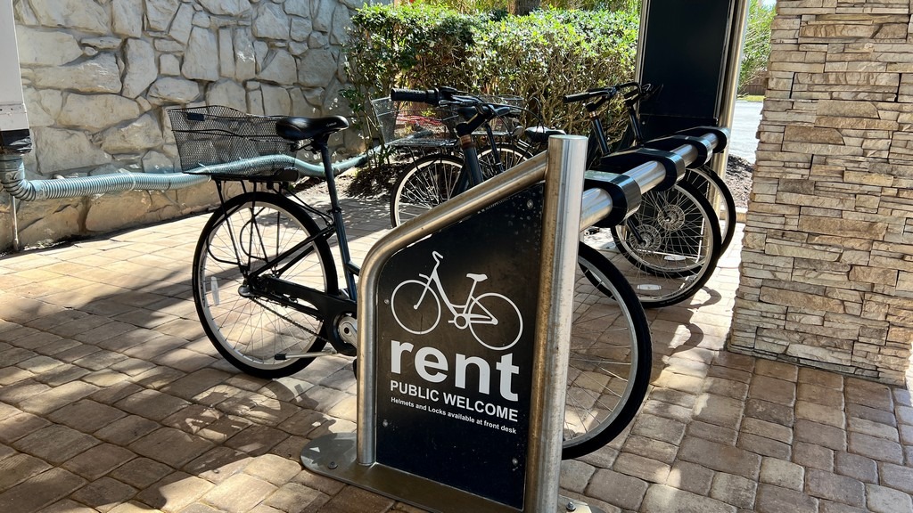 Convenient access to bicycle rental