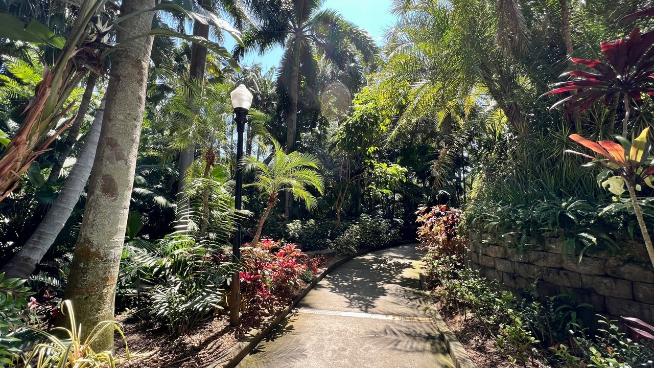 sunken garden in florida