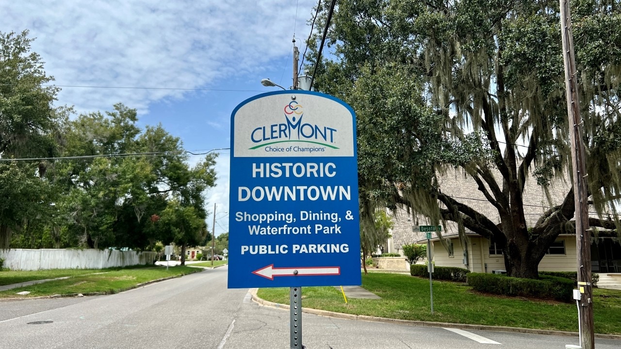 Explore the Historic Downtown Clermont