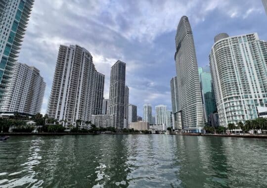 What is a wise real estate investment in Miami and how to achieve it?