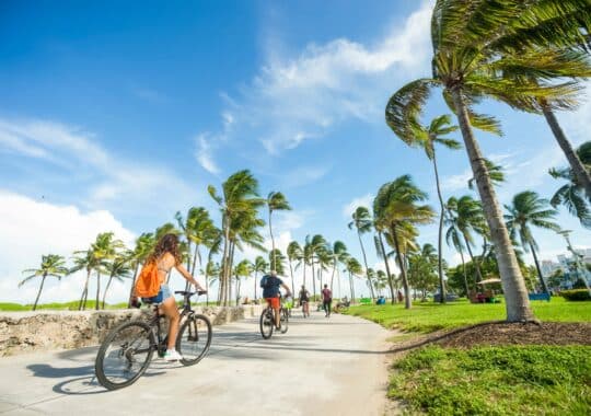 Must-Haves for Miami: Packing Your Ultimate Trip Ensemble